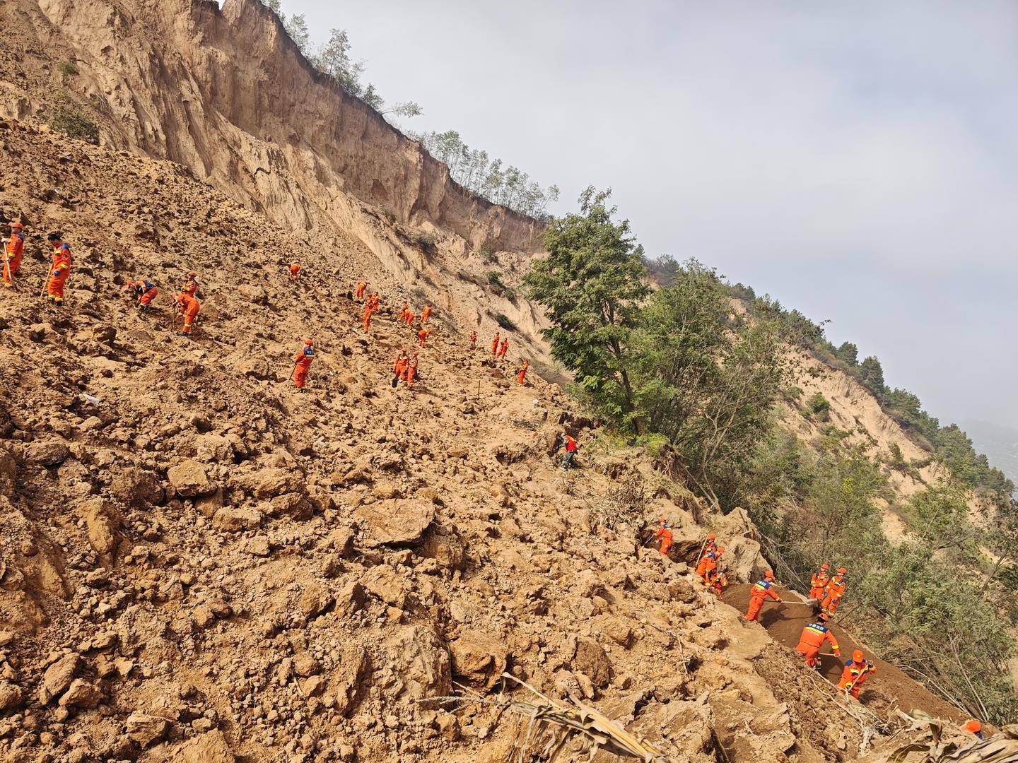 伯明翰 vs 米尔浜尔
_农妇收玉米遇山体垮塌失联 当地搜救8天后停止 家属:在家中举办伯明翰 vs 米尔浜尔
了告别仪式